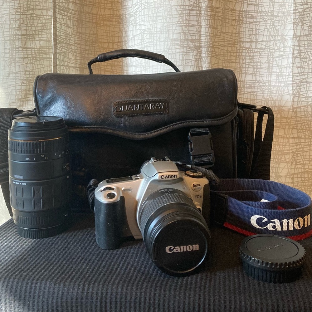 Canon EOS Rebel2000 300/300 date, extra 70-300 quantaray lens, bag, manual